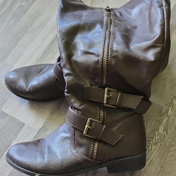 Brown Faux Leather Buckle Boots - Picture 1 of 3